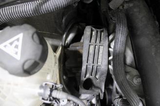 Peugeot 208  picture 22