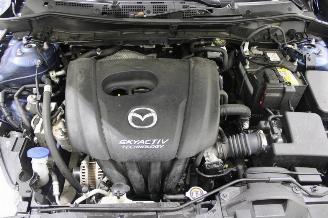 Mazda 2  picture 14