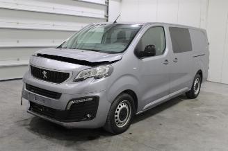 Schadeauto Peugeot Expert  2023/6