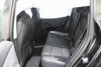 Tesla Model 3  picture 13