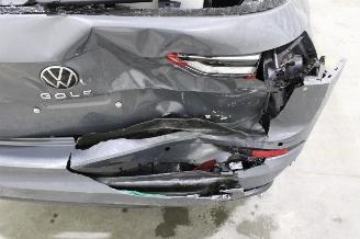 Volkswagen Golf  picture 7