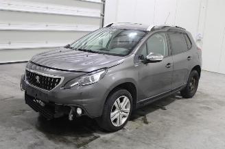 krockskadad bil auto Peugeot 2008  2018/11