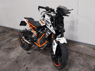 demontáž motocykly KTM 125 Duke  2019/2