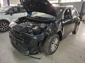 Toyota Yaris Cross yaris Cross 15 hybride  automaat 27000km airbag OK start &draait 2025 picture 21