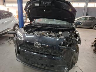 Toyota Yaris Cross yaris Cross 15 hybride  automaat 27000km airbag OK start &draait 2025 picture 7