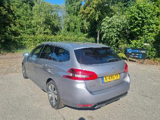 Peugeot 308 Puretech 130 GT Line Pano picture 3