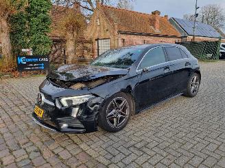 Damaged car Mercedes A-klasse 180 Aut AMG Line Navi Led Stoelverw 2019/5