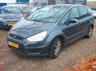 Voiture accidenté Ford S-Max  2006/9