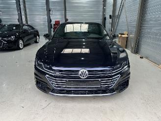 Volkswagen Arteon 2.0 TSI DSG 3x R-LINE NAVI/LED/APP-C/FULL-ASSIST/ 40dkm! SCHADEVRIJ picture 2