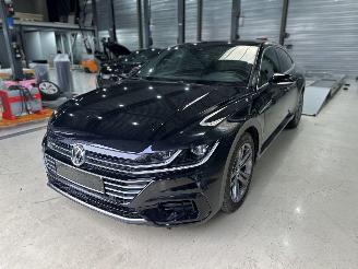 Volkswagen Arteon 2.0 TSI DSG 3x R-LINE NAVI/LED/APP-C/FULL-ASSIST/ 40dkm! SCHADEVRIJ picture 3