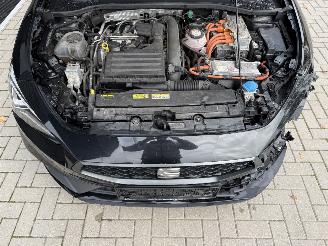 Seat Leon FR 1.4 TSI e-Hybrid 204PK DSG PANO VOL! picture 44