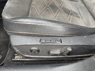 Seat Leon FR 1.4 TSI e-Hybrid 204PK DSG PANO VOL! picture 20