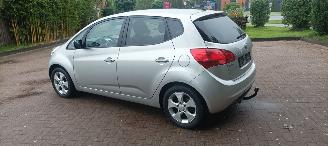 Kia Venga Automaat Climatecontrol CruiseControl Stoelverwarming Lichtautomaat Privacyglas Trekhaak picture 7