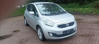 Kia Venga Automaat Climatecontrol CruiseControl Stoelverwarming Lichtautomaat Privacyglas Trekhaak picture 1