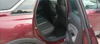 Opel Crossland Automaat Climatecontrol CruiseControl Stoelverwarming Lichtautomaat Privacyglas led koplampen picture 15