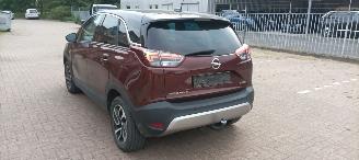 Opel Crossland Automaat Climatecontrol CruiseControl Stoelverwarming Lichtautomaat Privacyglas led koplampen picture 4