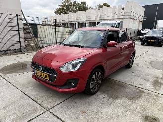 Avarii autoturisme Suzuki Swift 1.2 Stijl  90 PK AUTOMAAT-SCHUIFDAK-NAVI-CAMERA 2020/3