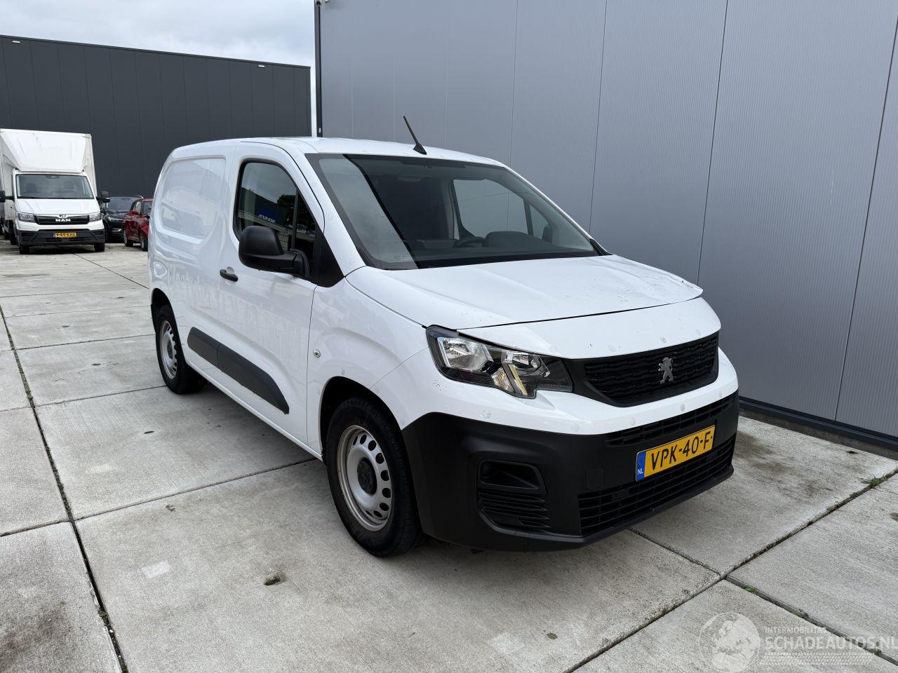 Peugeot Partner E-Partner PRO 50 kWh 136 PK