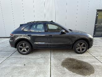 Porsche Macan 3.0 S  260 KW -PANO-LEDER-CAMERA- VOLLE UITVOERING picture 7