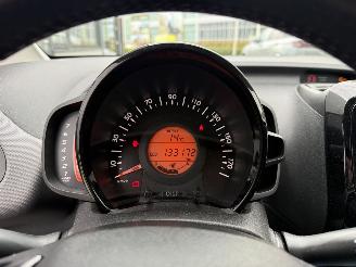 Peugeot 108 1.0 e-VTi Allure NAVI - CAMERA - CARPLAY - LED picture 14