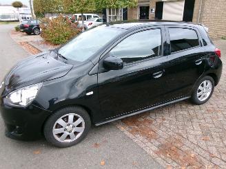 Voiture accidenté Mitsubishi Space-star 1.0 INTENSE CLIMA 2013/4