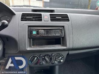 Suzuki Swift Swift (ZA/ZC/ZD1/2/3/9), Hatchback, 2005 / 2011 1.3 VVT 16V picture 13