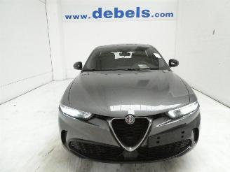 damaged passenger cars Alfa Romeo Tonale 1.6D 2024/3