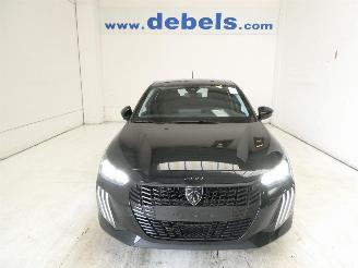 Damaged car Peugeot 208 II STYLE 2025/1