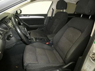 Volkswagen Passat 1.6D OMFORTLINE picture 17
