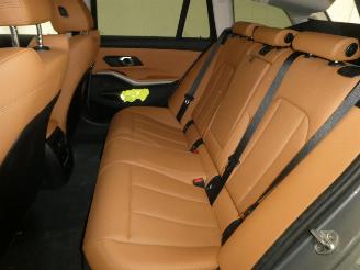 BMW 3-serie  picture 17