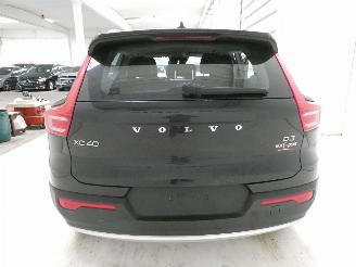Volvo XC40 2.0D  MOMENTUM picture 5