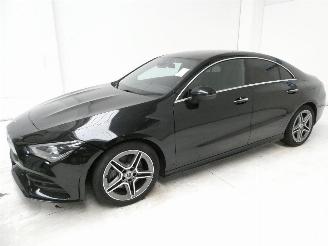 Mercedes Cla-klasse 200 picture 3