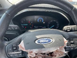 Ford Focus CLIPPER TITANIUM picture 20