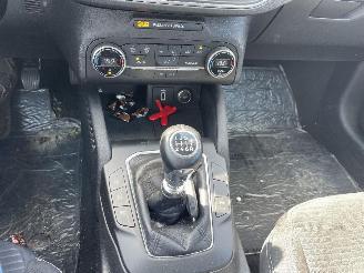 Ford Focus CLIPPER TITANIUM picture 7