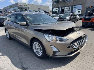 Ford Focus CLIPPER TITANIUM picture 2