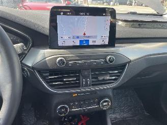 Ford Focus CLIPPER TITANIUM picture 17