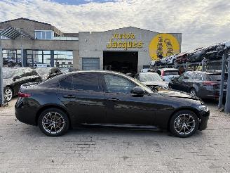 Unfallwagen Alfa Romeo Giulia SUPER 2019/7