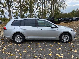 Unfallwagen Volkswagen Golf VARIANT TRENDLI 2016/1