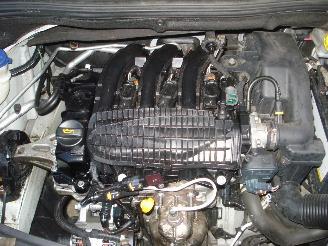 Peugeot 208 5 DEURS AIRCO picture 11