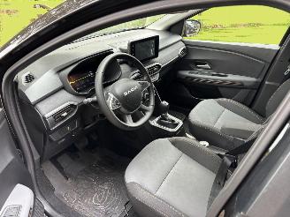 Dacia Jogger HYBRIDE 1.6 AUTOMAAT 7 Pers NAVI CLIMA CAMERA CRUISE B.J 2025 picture 12