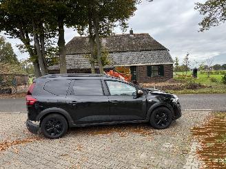 Dacia Jogger HYBRIDE 1.6 AUTOMAAT 7 Pers NAVI CLIMA CAMERA CRUISE B.J 2025 picture 8
