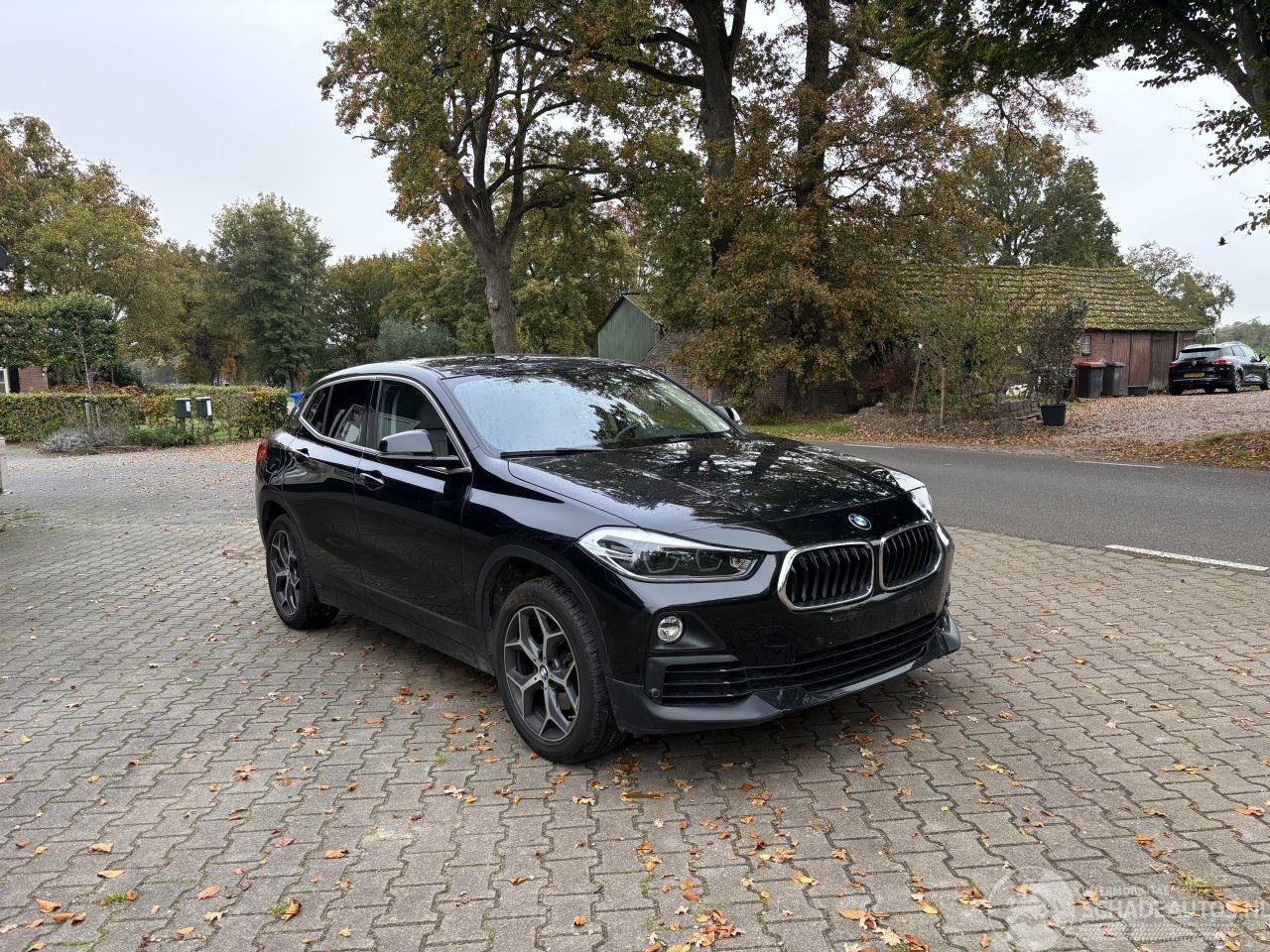 BMW X2 SDRIVE SPORT NAVI CLIMA PDC LED B.J 07-2019 Schroefschade