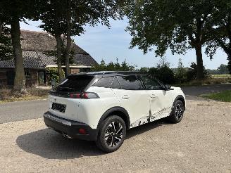 Peugeot 2008 GT-LINE AUTOMAAT NAVI CLIMA CAMERA LED PDC B.J 2022 picture 2
