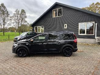 Dacia Jogger HYBRIDE 7 PERS 1.6 AUTOMAAT NAVi CLIMA CAMERA LED PDC B.J 07-2025 picture 5