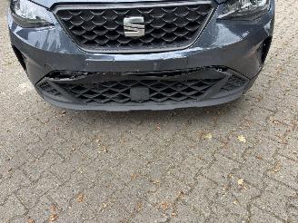 Seat Arona TSI STYLE 110 PK NAVI CLIMA CAMERA CRUISE B.J 02-2024 picture 19