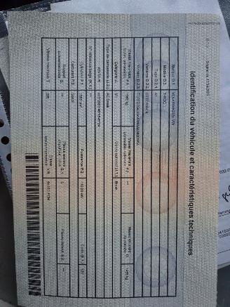 Volkswagen T-Roc 2.0 TDI AUTOMAAT 150 PK STYLE NAVI CLIMA CAMERA LED picture 29