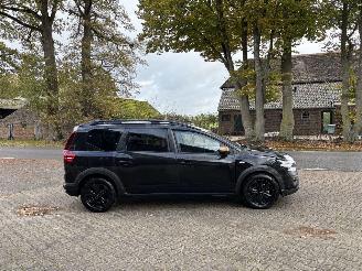 Dacia Jogger 1.6 AUTOMAAT 7 PERSOONS HYBRIDE NAVI CLIMA CAMERA KEYLESS LED B.J 07-2025 picture 7