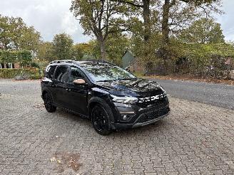 Dacia Jogger 1.6 AUTOMAAT 7 PERSOONS HYBRIDE NAVI CLIMA CAMERA KEYLESS LED B.J 07-2025 picture 2