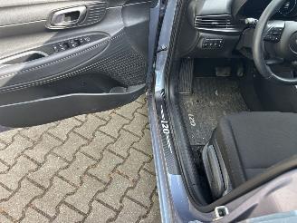 Hyundai I-20 AUTOMAAT 100 PK PREMIUM SPORT BOSE NAVI CLIMA CAMERA LED B.J 12-2024 picture 18