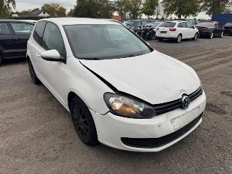 Volkswagen Golf  picture 3